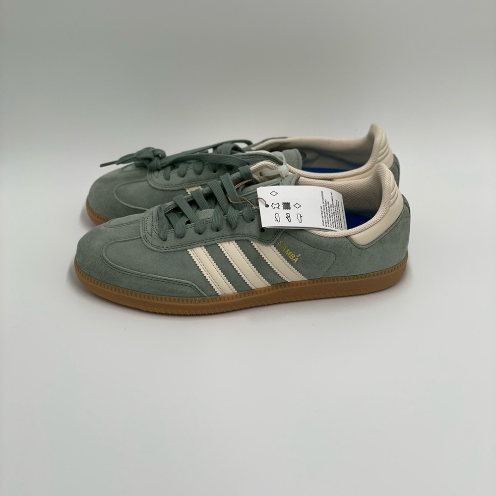 Adidas Men's Classic Green and Cream Sneakers